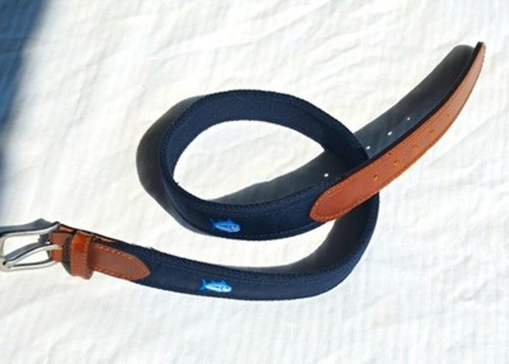 Southern Tide Navy Embroidered Fish Belt w/ Leather Trim SZ 26